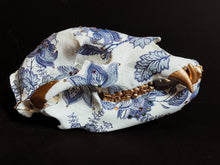 Load image into Gallery viewer, Bear Skull

